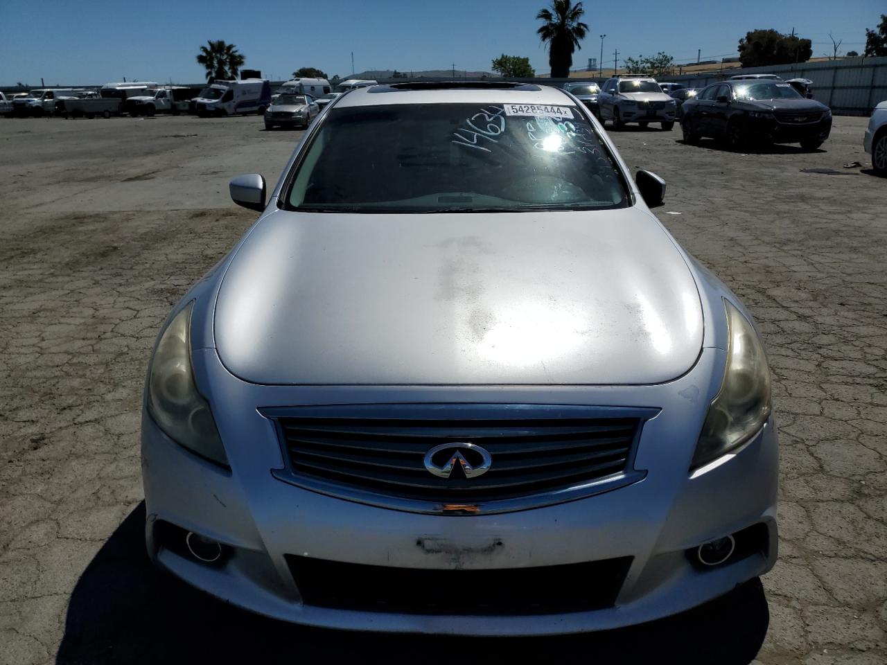 Photo 4 VIN: JN1CV6AR2BM354731 - INFINITI G 