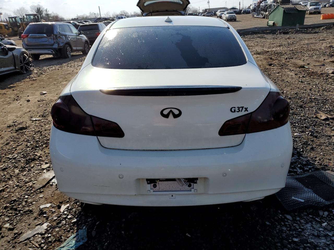 Photo 5 VIN: JN1CV6AR2DM356398 - INFINITI G 