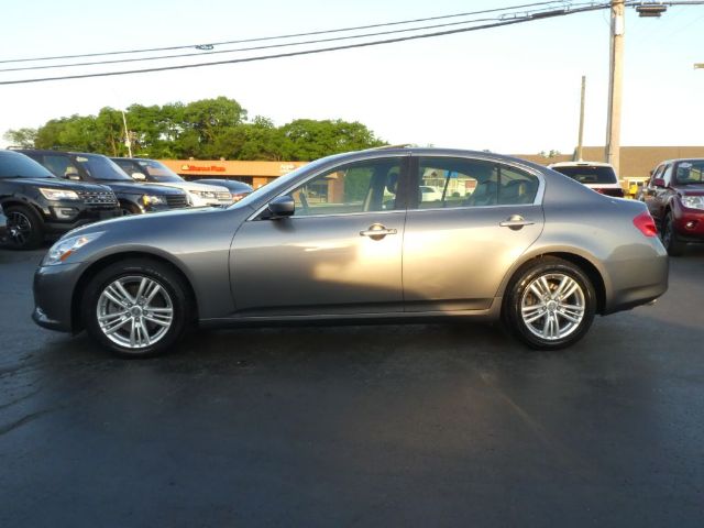 Photo 9 VIN: JN1CV6AR2DM755523 - INFINITI G37 SEDAN 