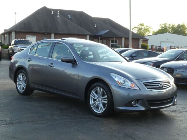 Photo 3 VIN: JN1CV6AR2DM755523 - INFINITI G37 SEDAN 