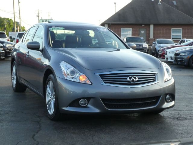 Photo 2 VIN: JN1CV6AR2DM755523 - INFINITI G37 SEDAN 