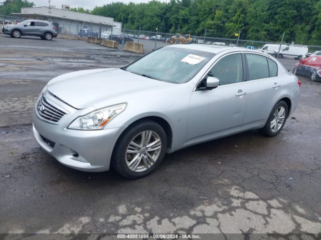 Photo 1 VIN: JN1CV6AR2FM522034 - INFINITI Q40 