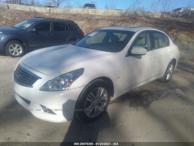 Photo 1 VIN: JN1CV6AR2FM522115 - INFINITI Q40 