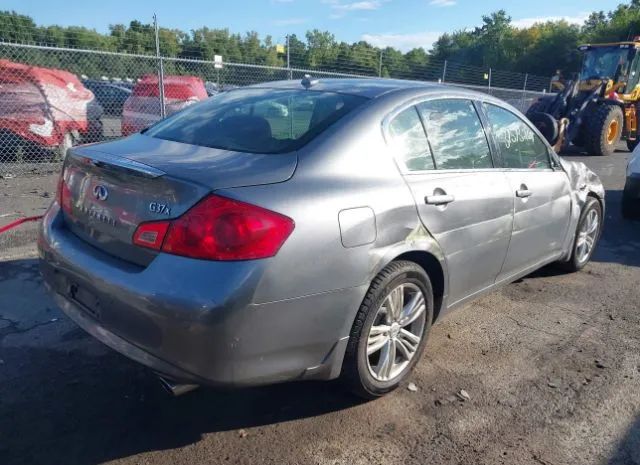 Photo 3 VIN: JN1CV6AR3DM355521 - INFINITI G 