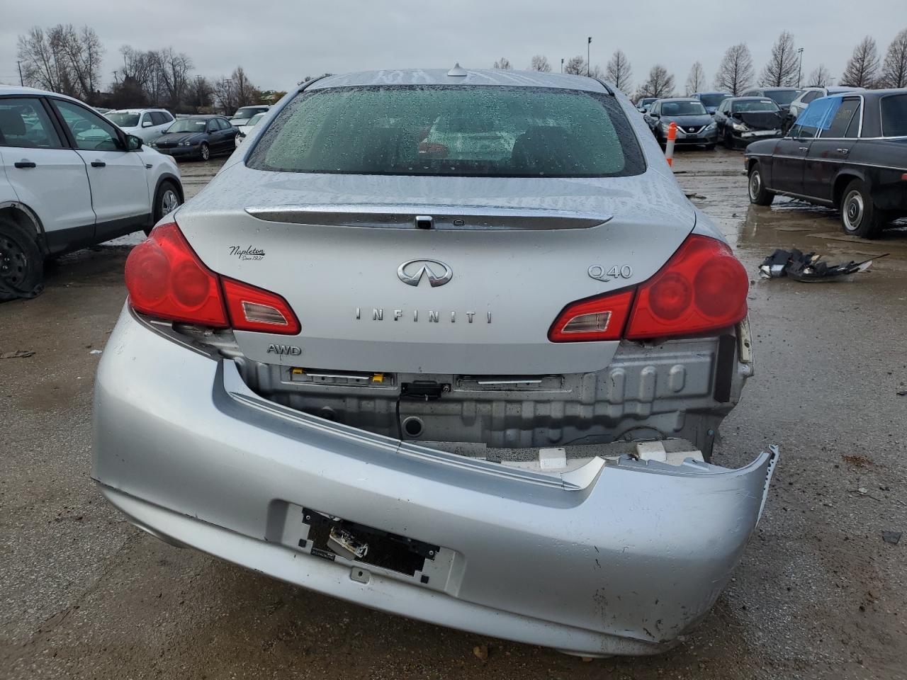 Photo 5 VIN: JN1CV6AR3FM524553 - INFINITI Q40 