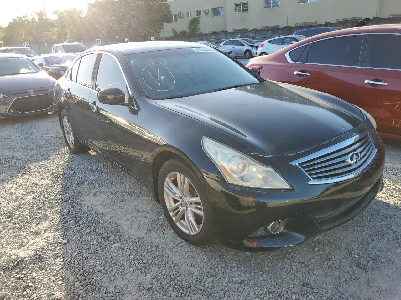 Photo 3 VIN: JN1CV6AR5BM354500 - INFINITI G 