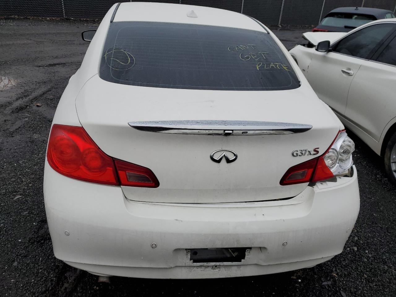 Photo 5 VIN: JN1CV6AR5BM356201 - INFINITI G 