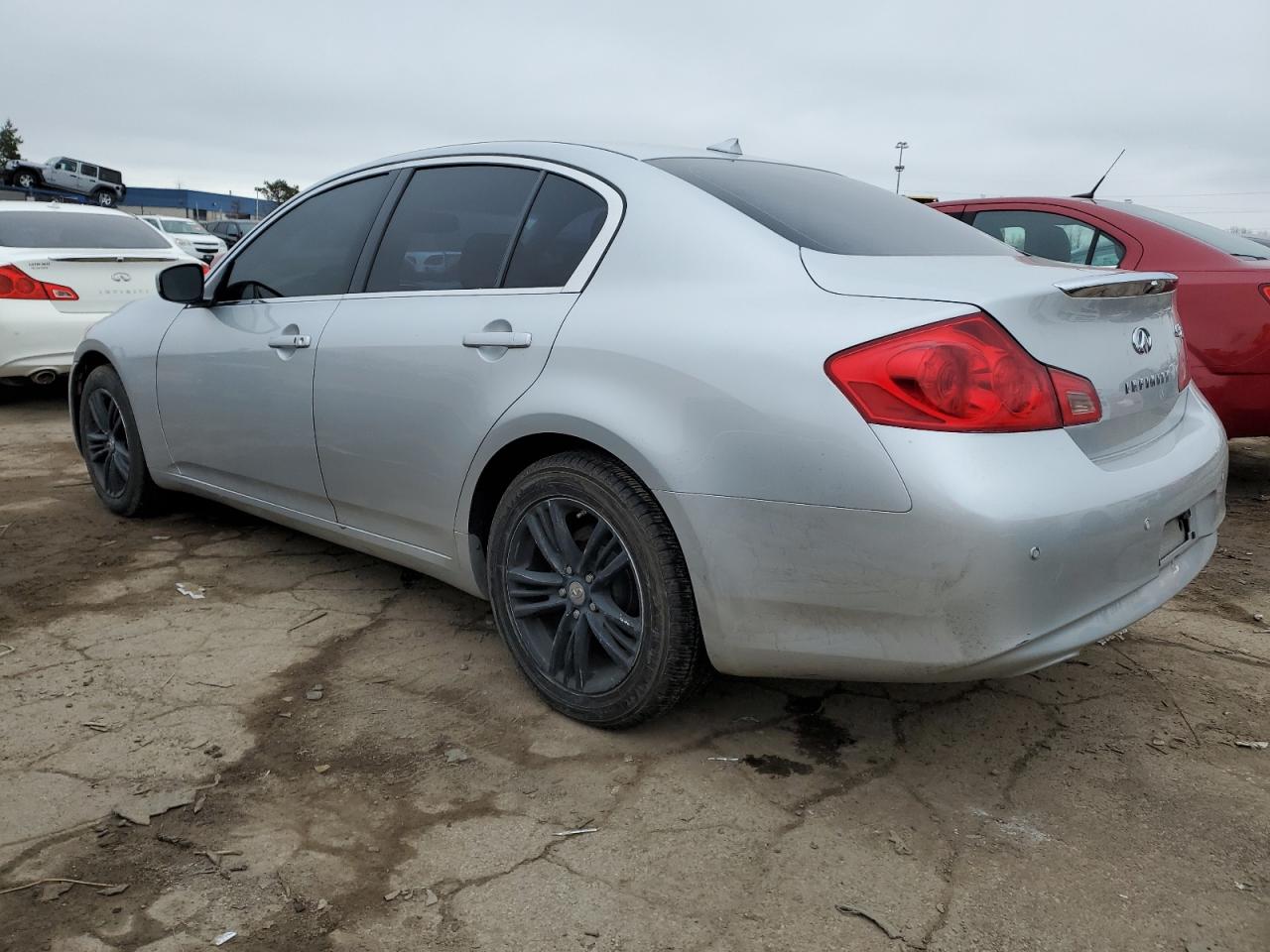 Photo 2 VIN: JN1CV6AR6AM253853 - INFINITI G 