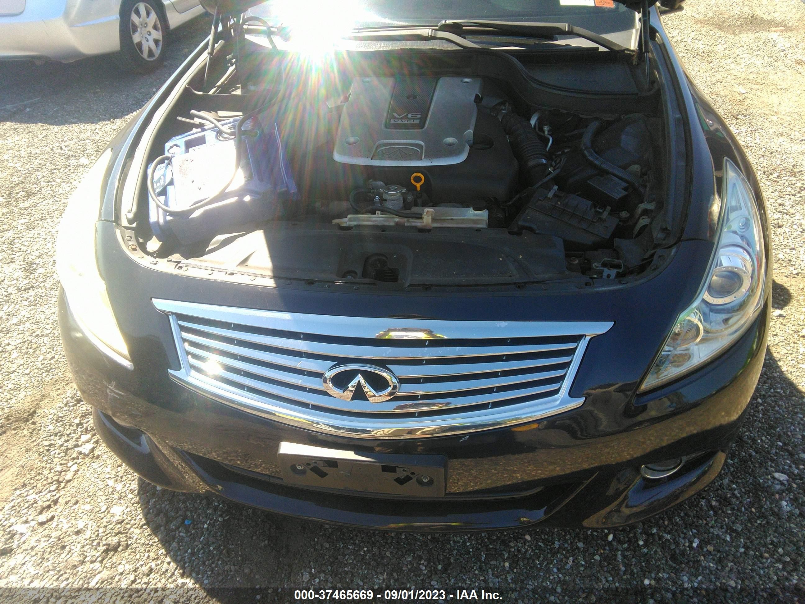 Photo 11 VIN: JN1CV6AR6DM756545 - INFINITI G 