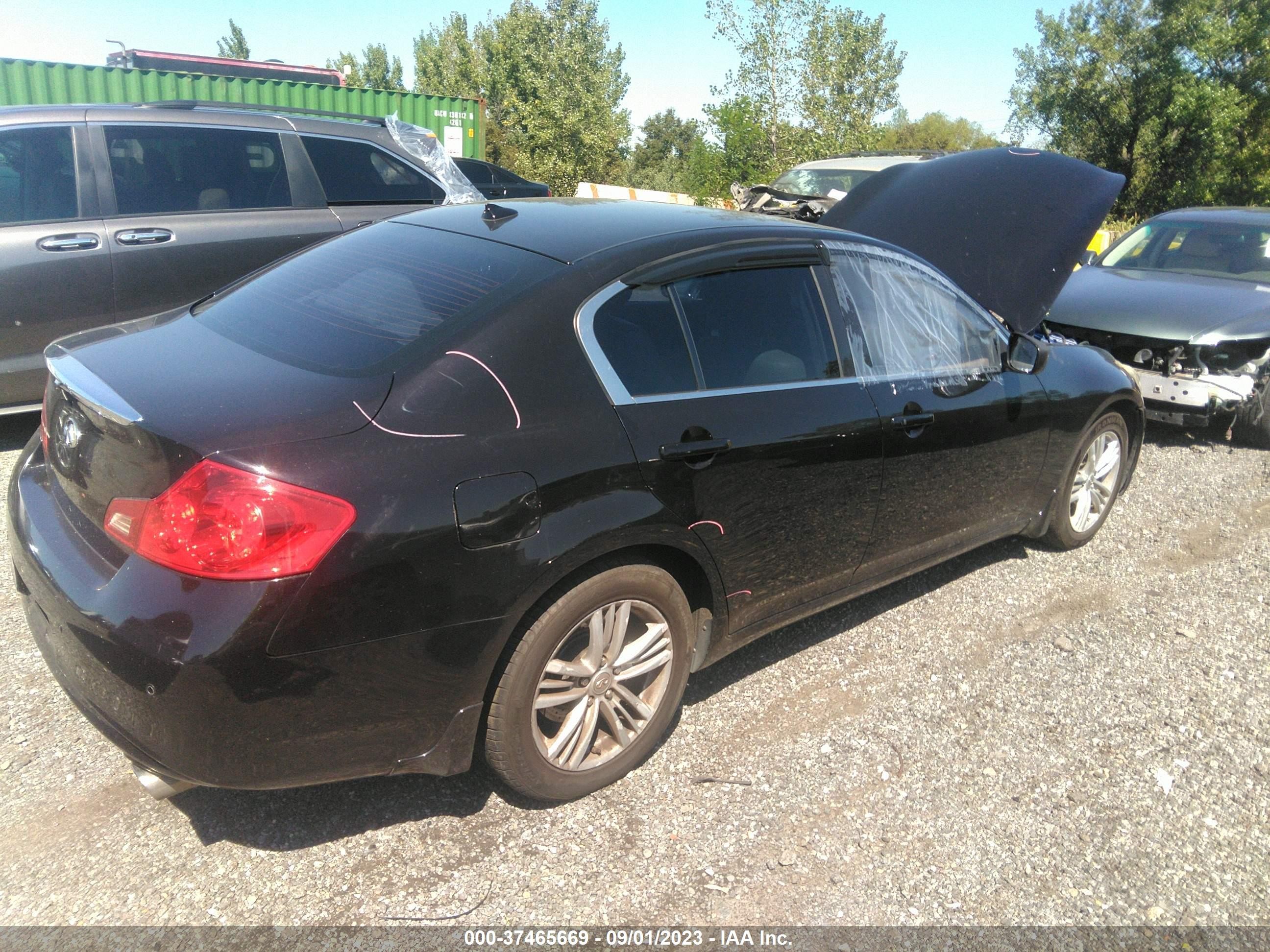 Photo 3 VIN: JN1CV6AR6DM756545 - INFINITI G 