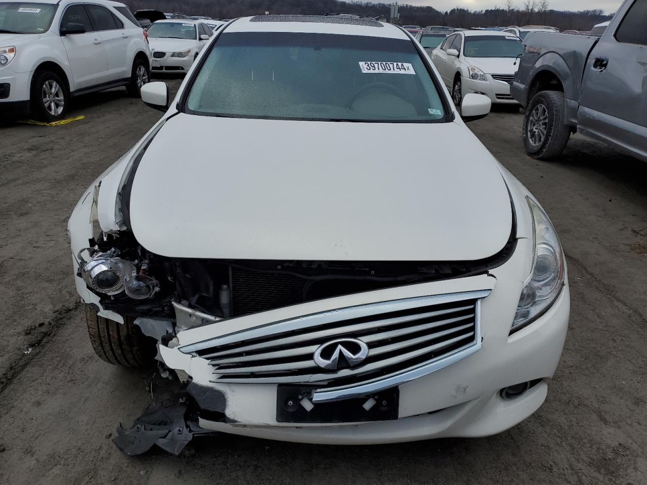 Photo 4 VIN: JN1CV6AR6FM522375 - INFINITI Q40 