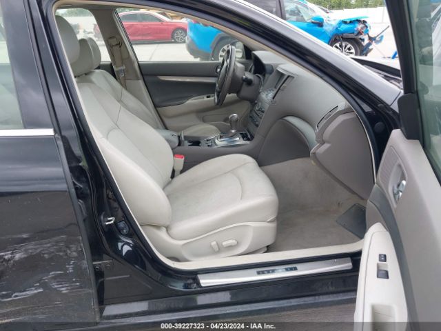 Photo 4 VIN: JN1CV6AR6FM523140 - INFINITI Q40 