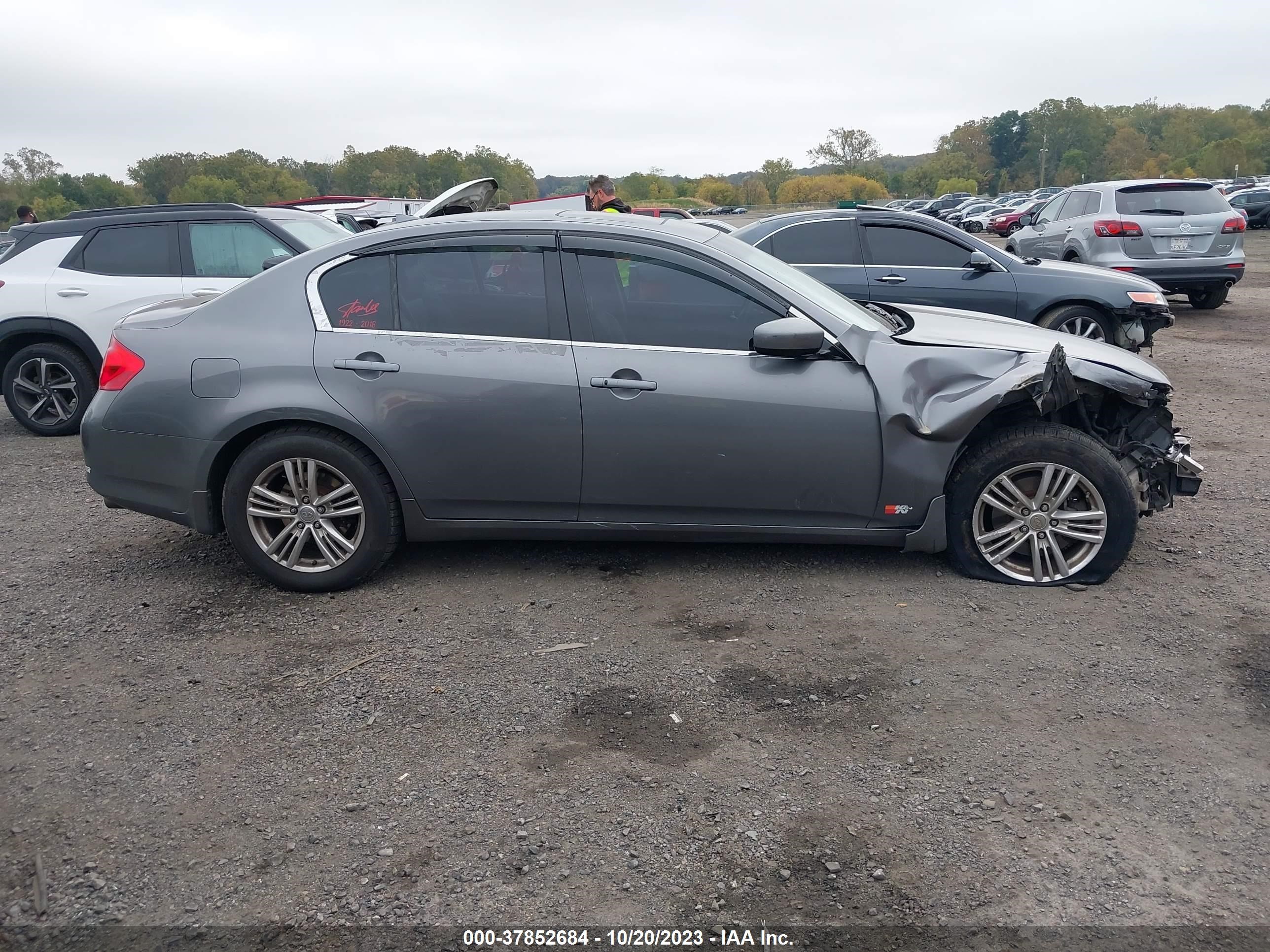 Photo 12 VIN: JN1CV6AR7CM679666 - INFINITI G 