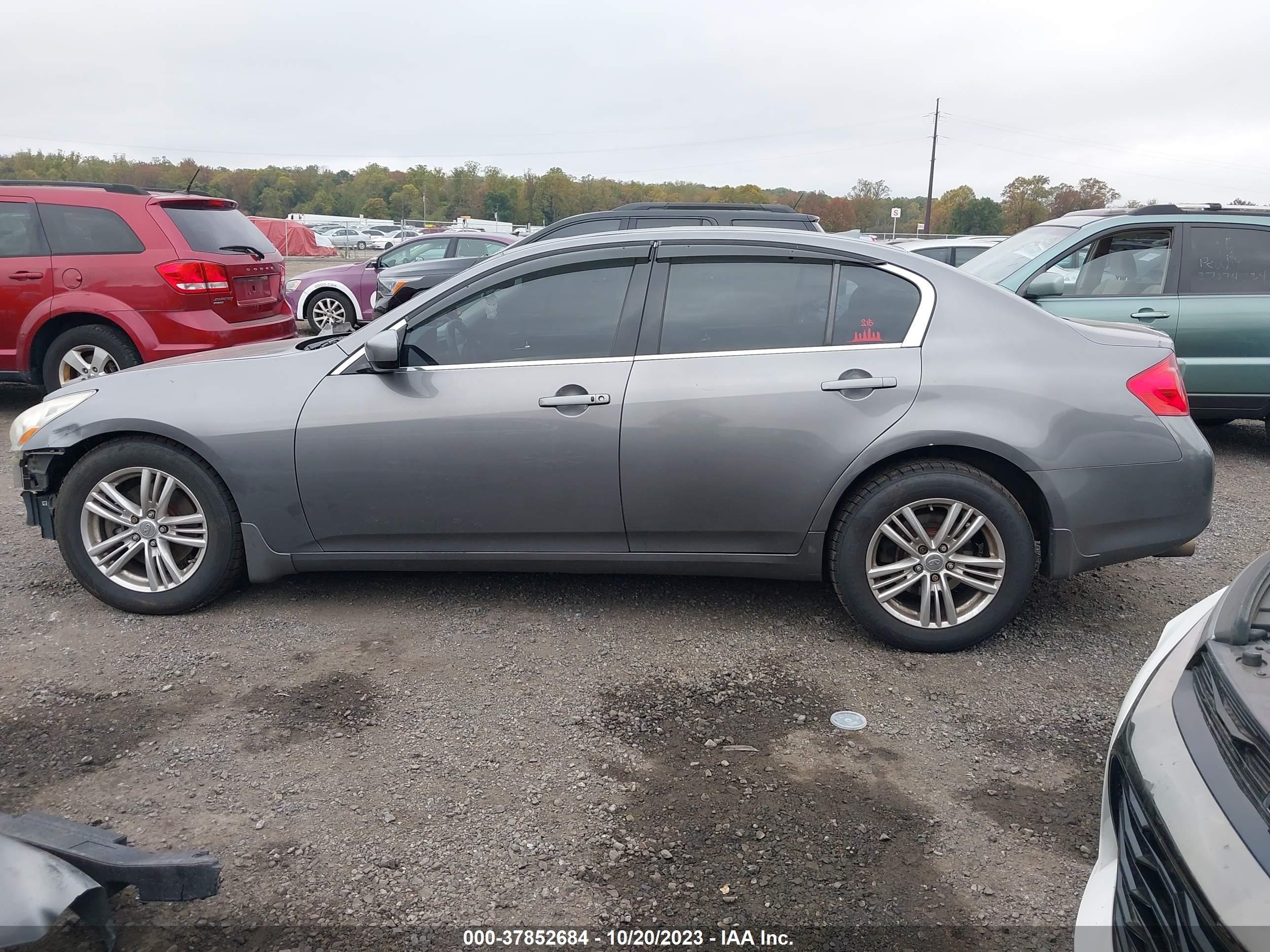 Photo 13 VIN: JN1CV6AR7CM679666 - INFINITI G 