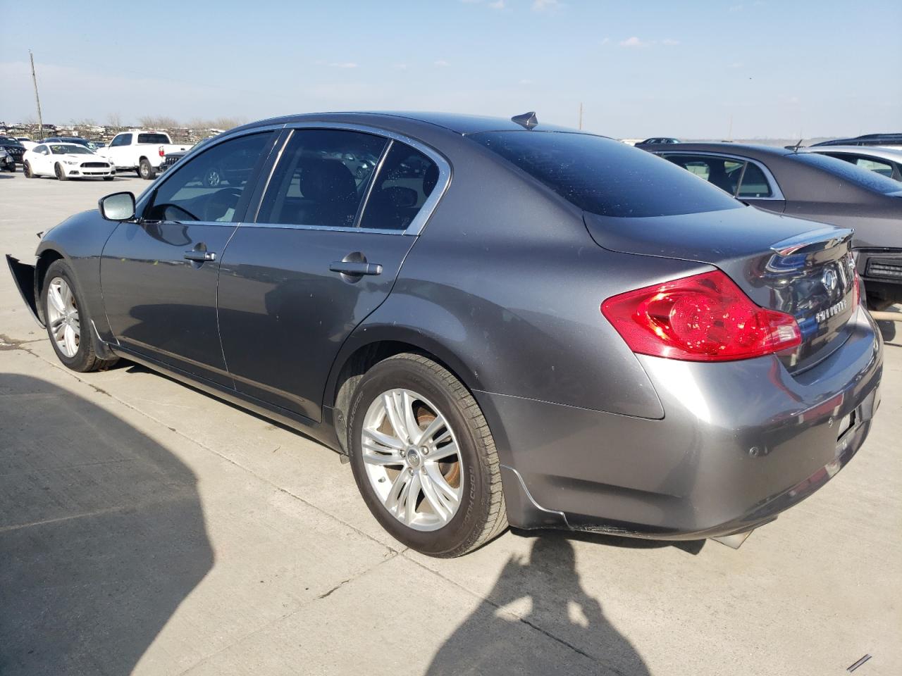 Photo 1 VIN: JN1CV6AR7DM750589 - INFINITI G 