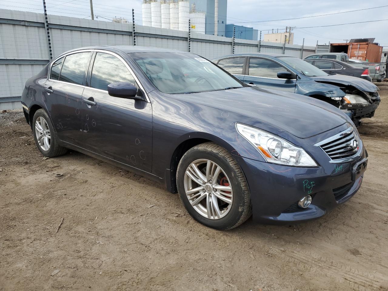 Photo 3 VIN: JN1CV6AR8BM407142 - INFINITI G 