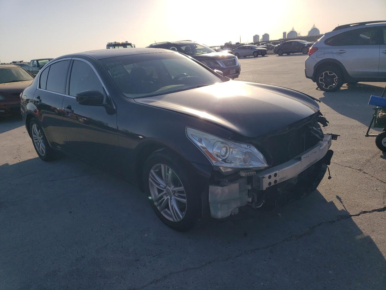 Photo 3 VIN: JN1CV6AR8CM673746 - INFINITI G 