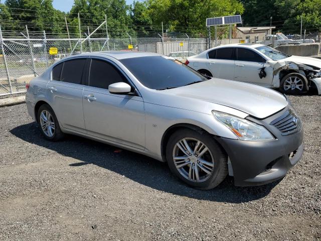 Photo 3 VIN: JN1CV6AR8FM520742 - INFINITI Q40 