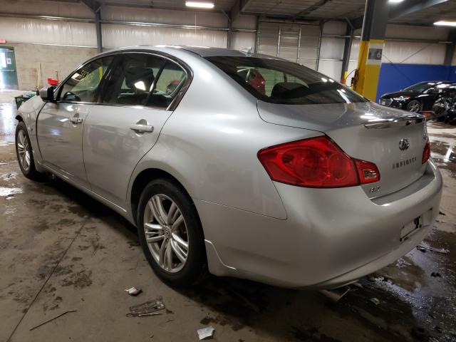 Photo 2 VIN: JN1CV6AR8FM651492 - INFINITI Q40 