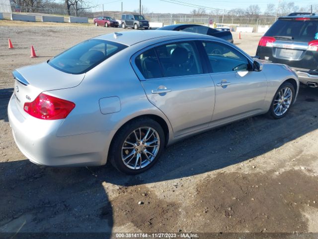 Photo 3 VIN: JN1CV6AR9BM351504 - FORD FOCUS 