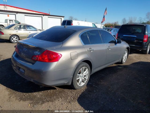 Photo 3 VIN: JN1CV6AR9BM400667 - INFINITI G37X 