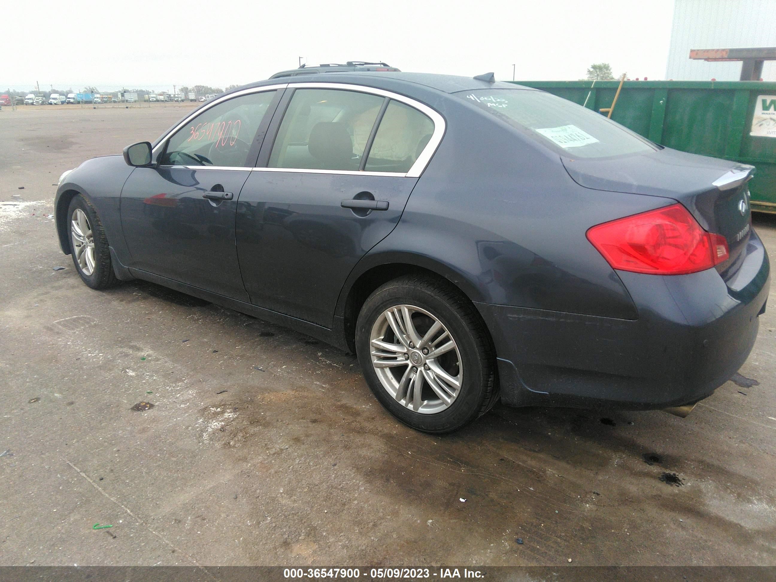 Photo 2 VIN: JN1CV6AR9DM760055 - INFINITI G 