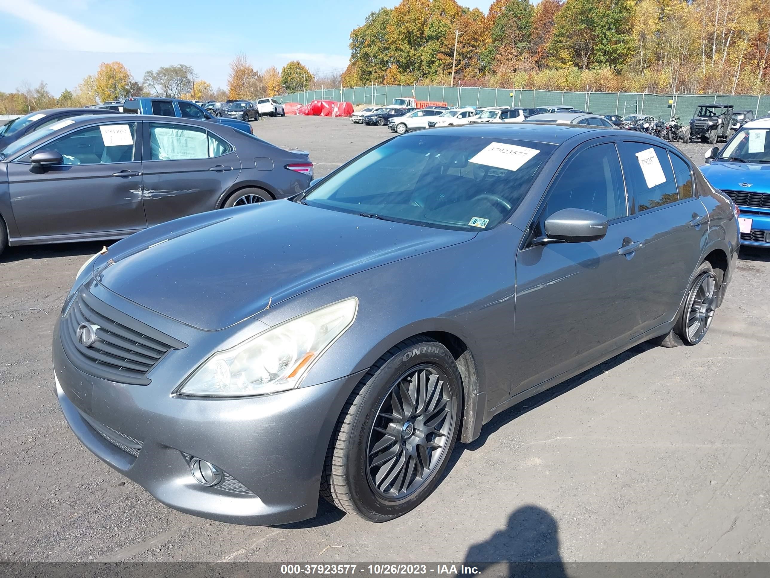 Photo 1 VIN: JN1CV6ARXBM405344 - INFINITI G 