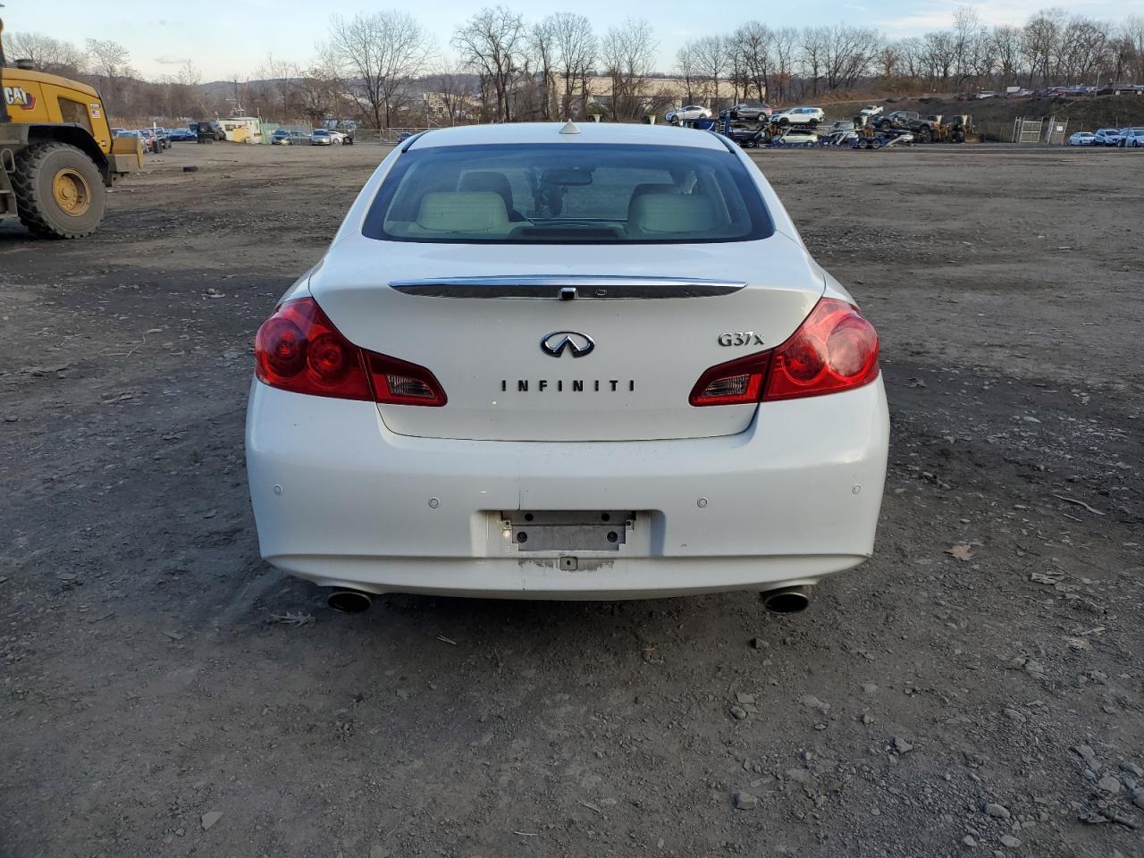 Photo 5 VIN: JN1CV6ARXDM762509 - INFINITI G 