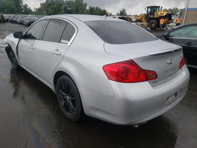 Photo 2 VIN: JN1CV6ARXFM523741 - INFINITI Q40 