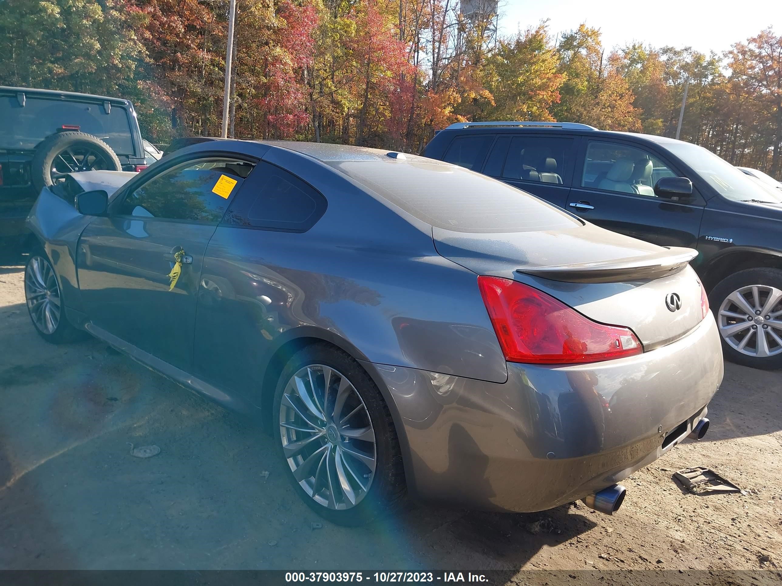 Photo 2 VIN: JN1CV6EK0DM920773 - INFINITI G 