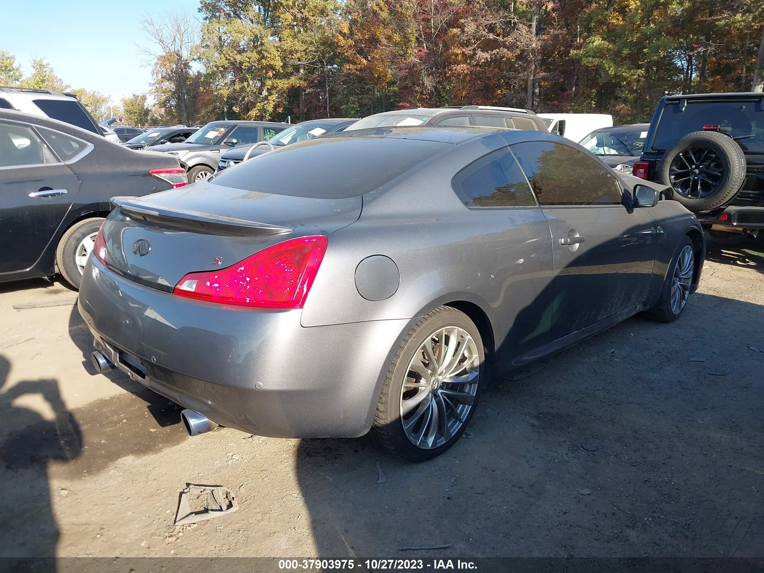 Photo 3 VIN: JN1CV6EK0DM920773 - INFINITI G 