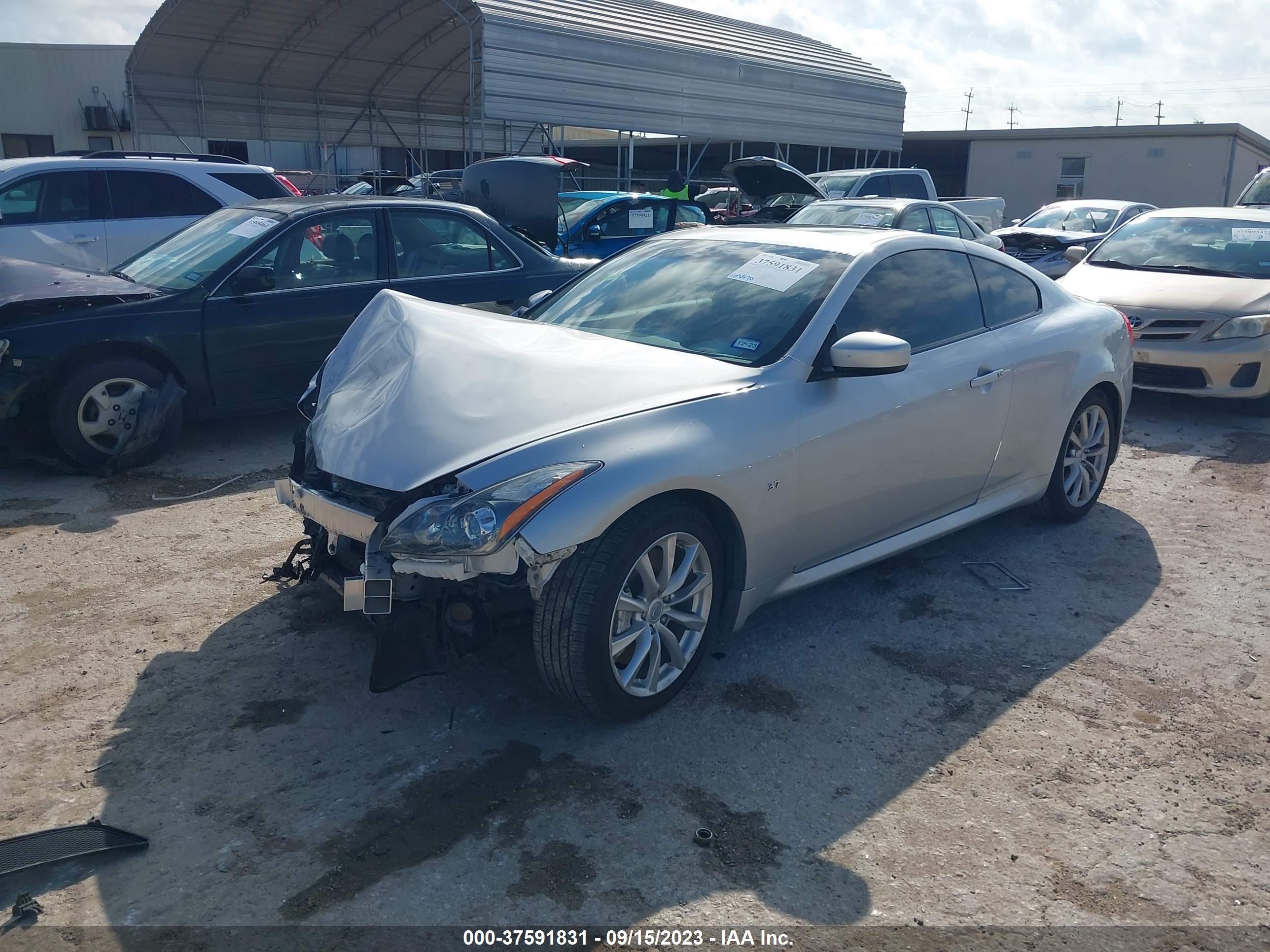 Photo 1 VIN: JN1CV6EK0EM111565 - INFINITI Q60 