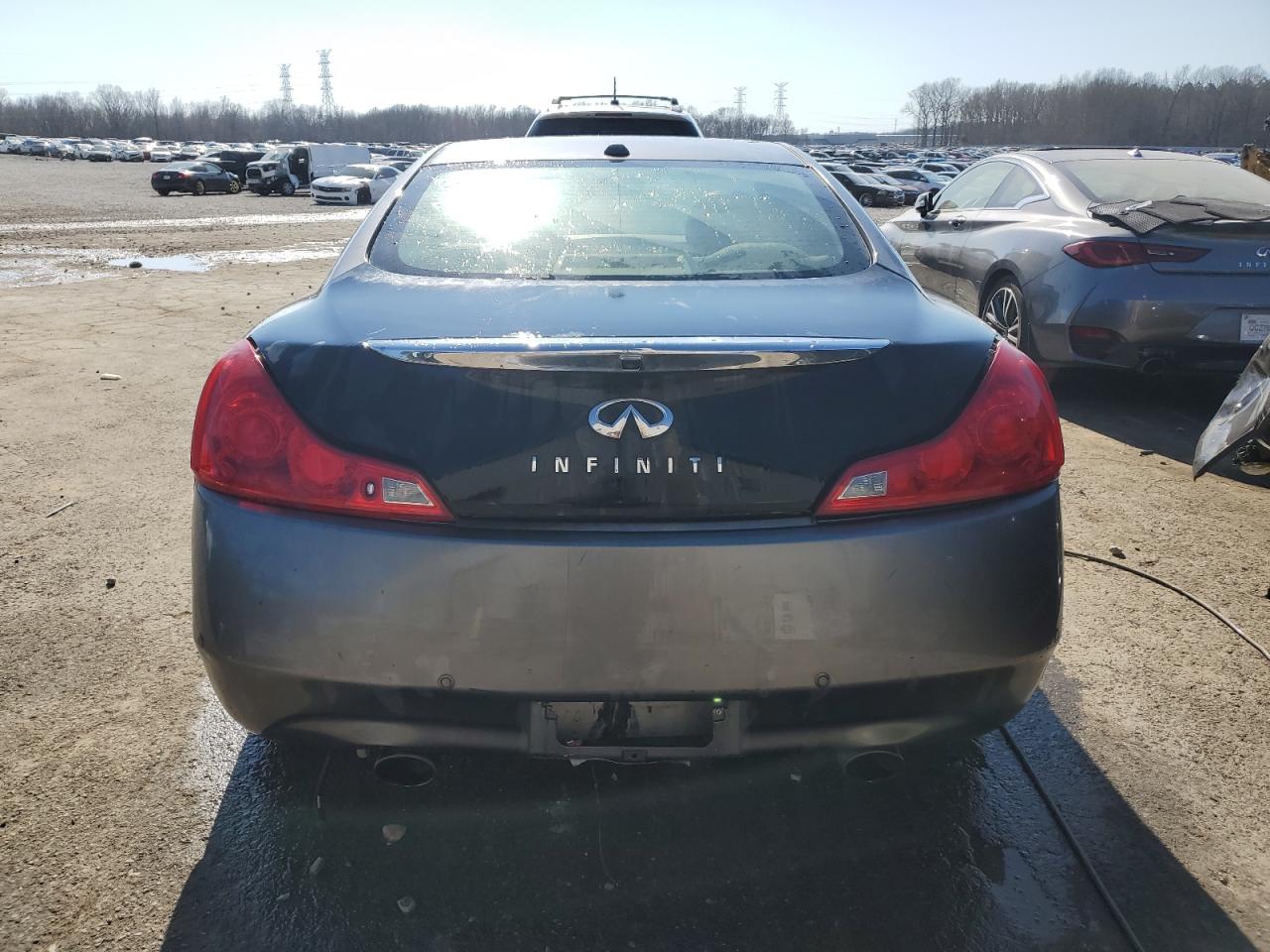 Photo 5 VIN: JN1CV6EK6EM113451 - INFINITI Q60 