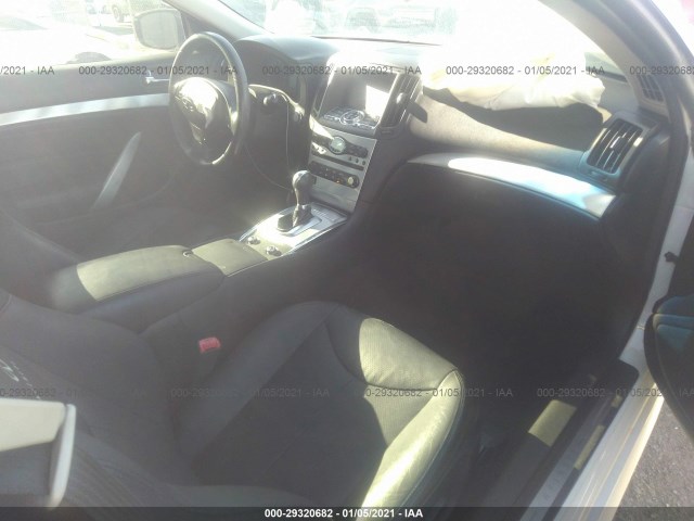 Photo 4 VIN: JN1CV6EK9EM110804 - INFINITI Q60 COUPE 