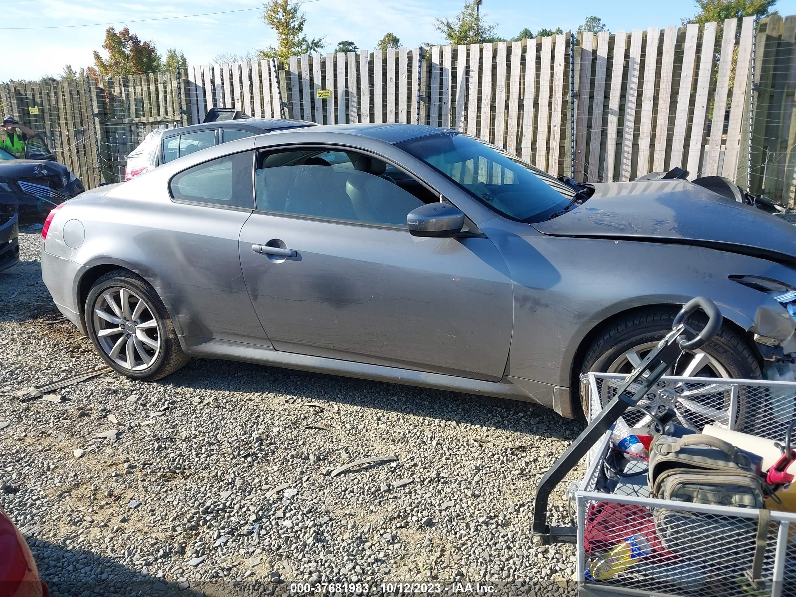 Photo 12 VIN: JN1CV6EL0BM262314 - INFINITI G37 COUPE 