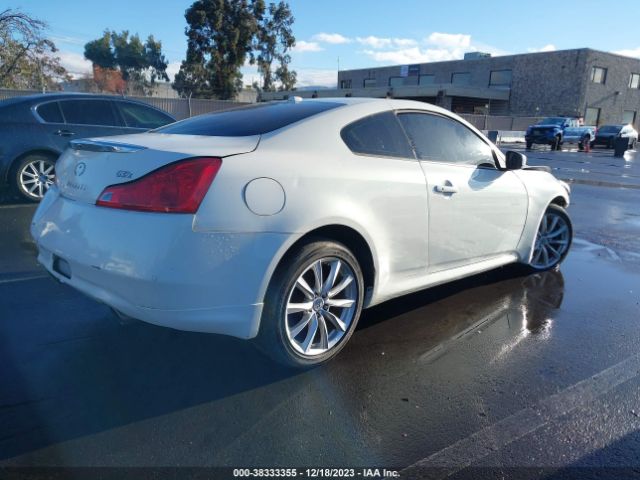 Photo 3 VIN: JN1CV6EL1DM981798 - INFINITI G37X 