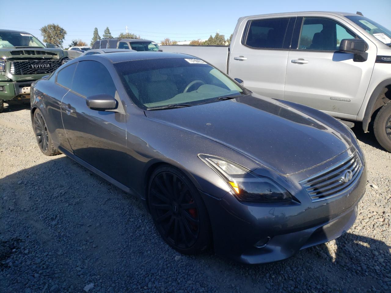 Photo 3 VIN: JN1CV6EL2BM262721 - INFINITI G 