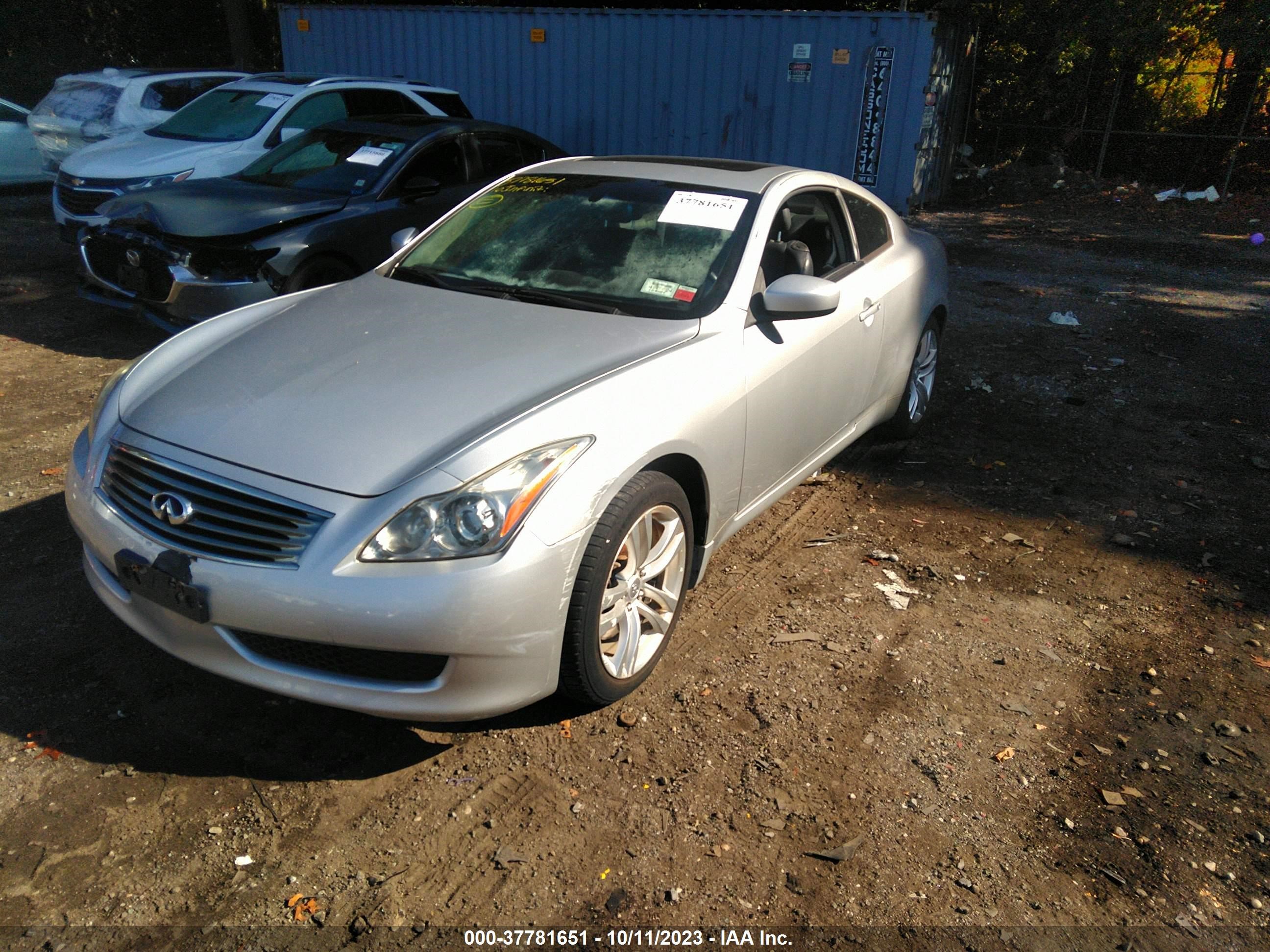 Photo 1 VIN: JN1CV6EL4AM153174 - INFINITI G 