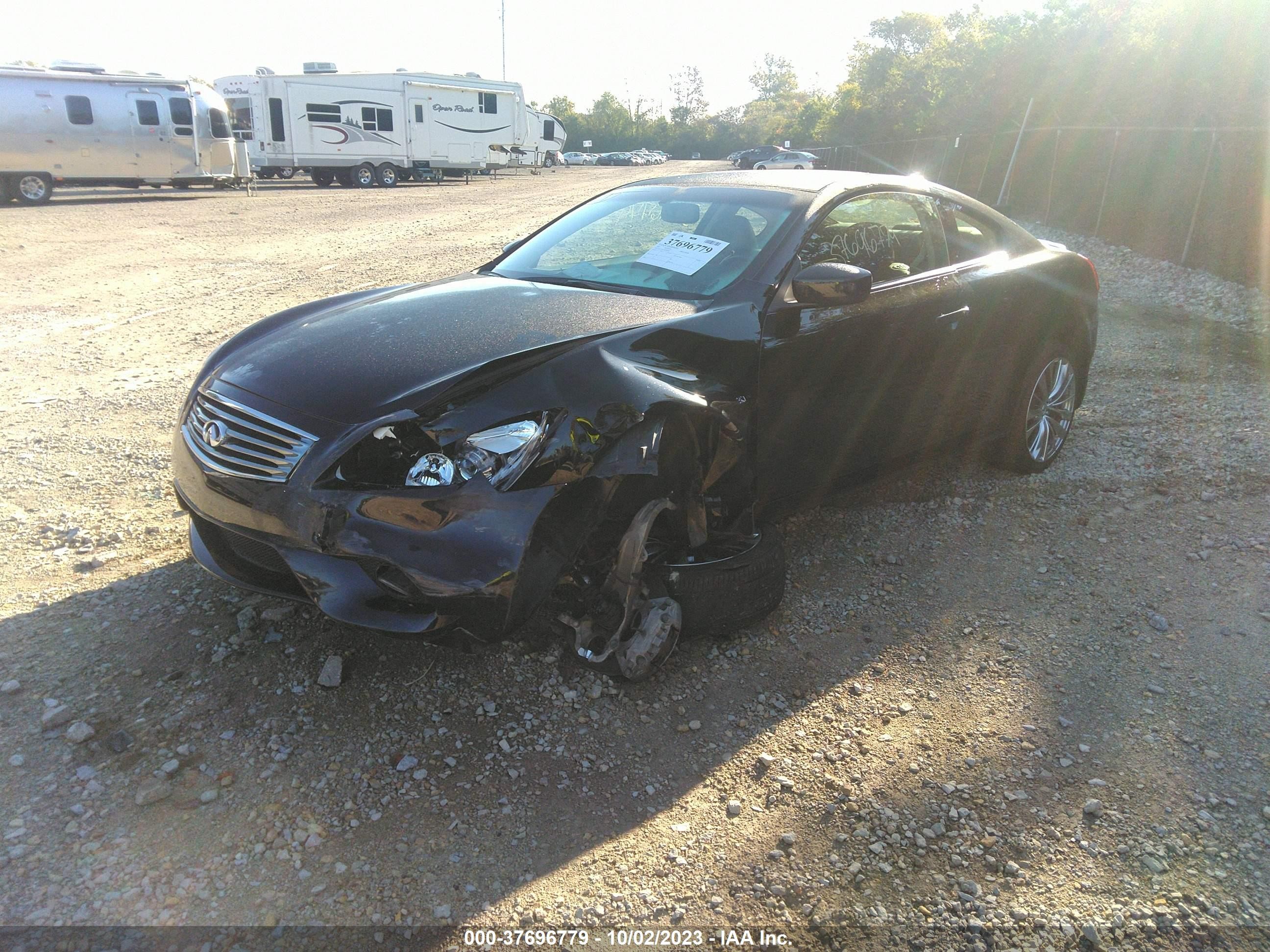 Photo 1 VIN: JN1CV6EL4FM890544 - INFINITI Q60 