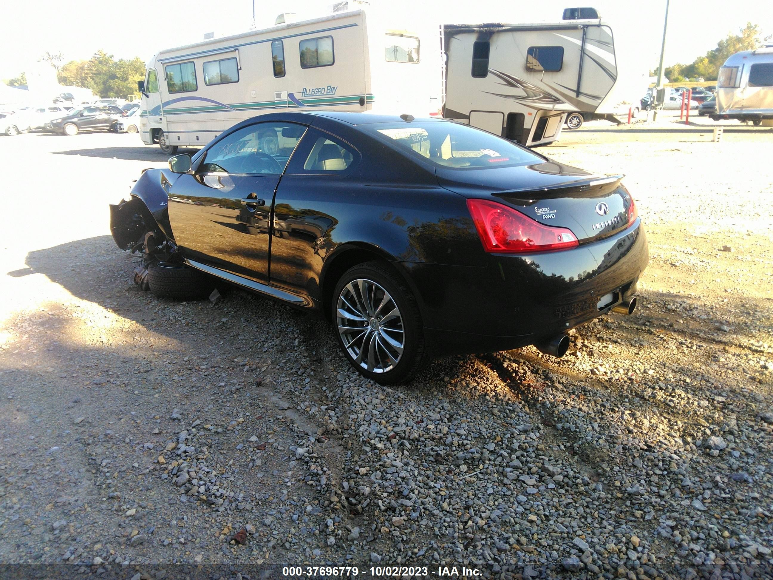 Photo 2 VIN: JN1CV6EL4FM890544 - INFINITI Q60 