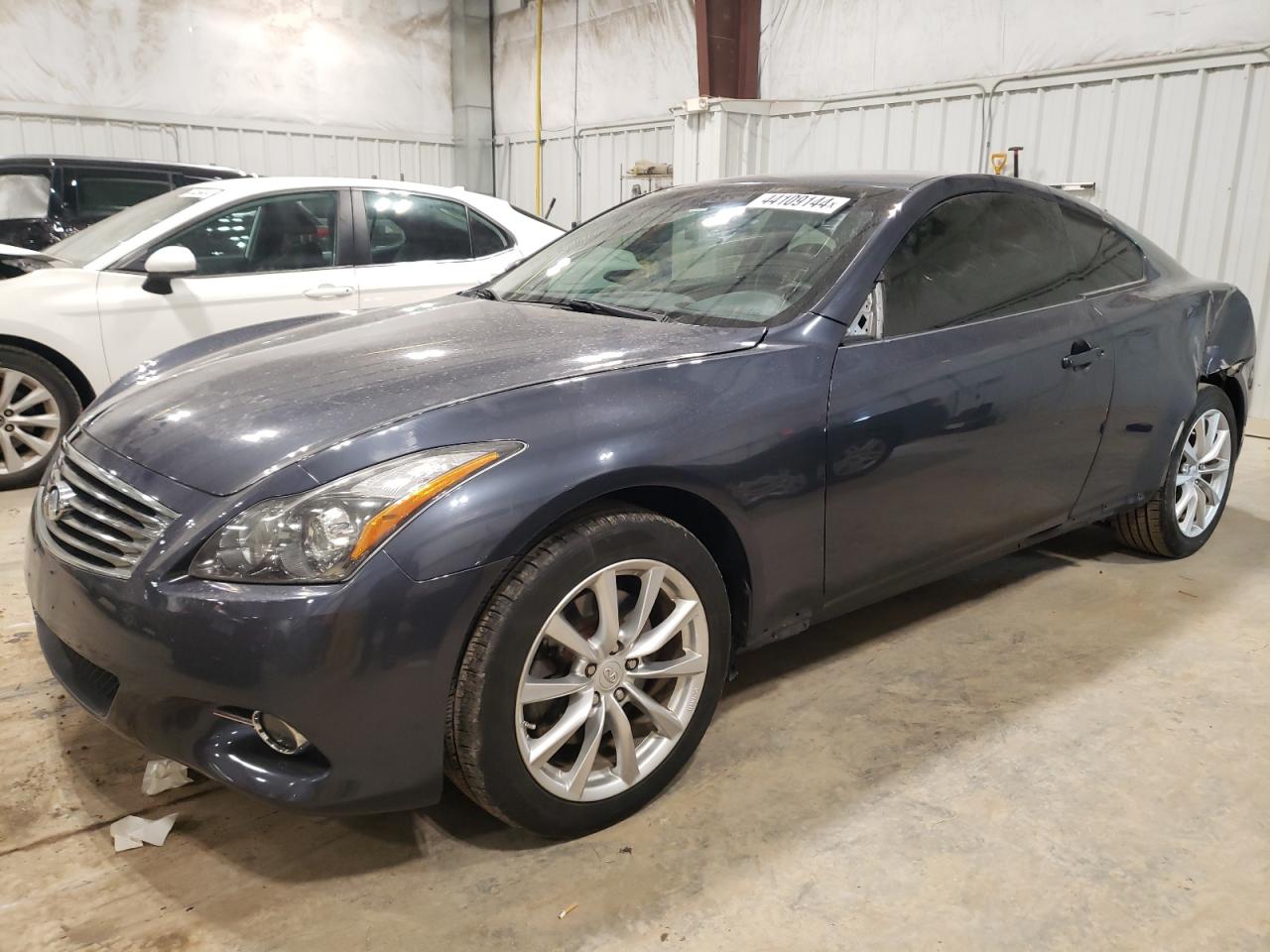 Photo 0 VIN: JN1CV6EL5CM473218 - INFINITI G 