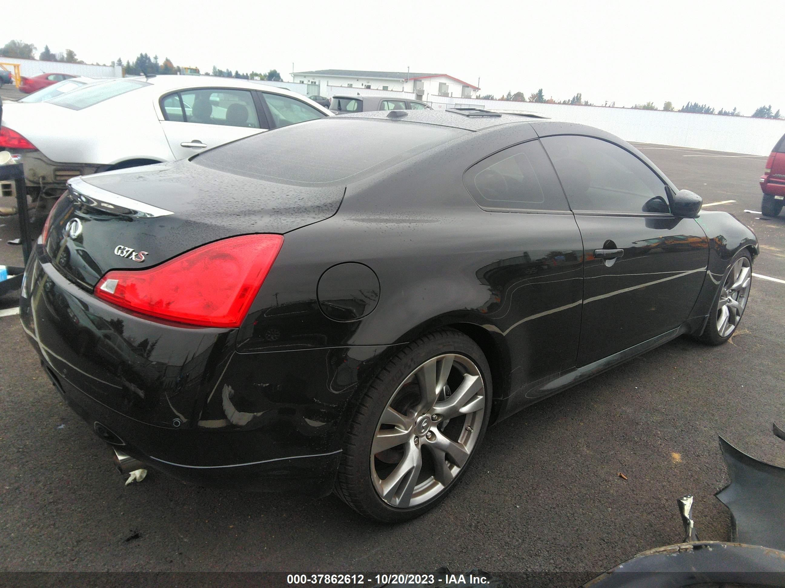 Photo 3 VIN: JN1CV6EL6CM471588 - INFINITI G 