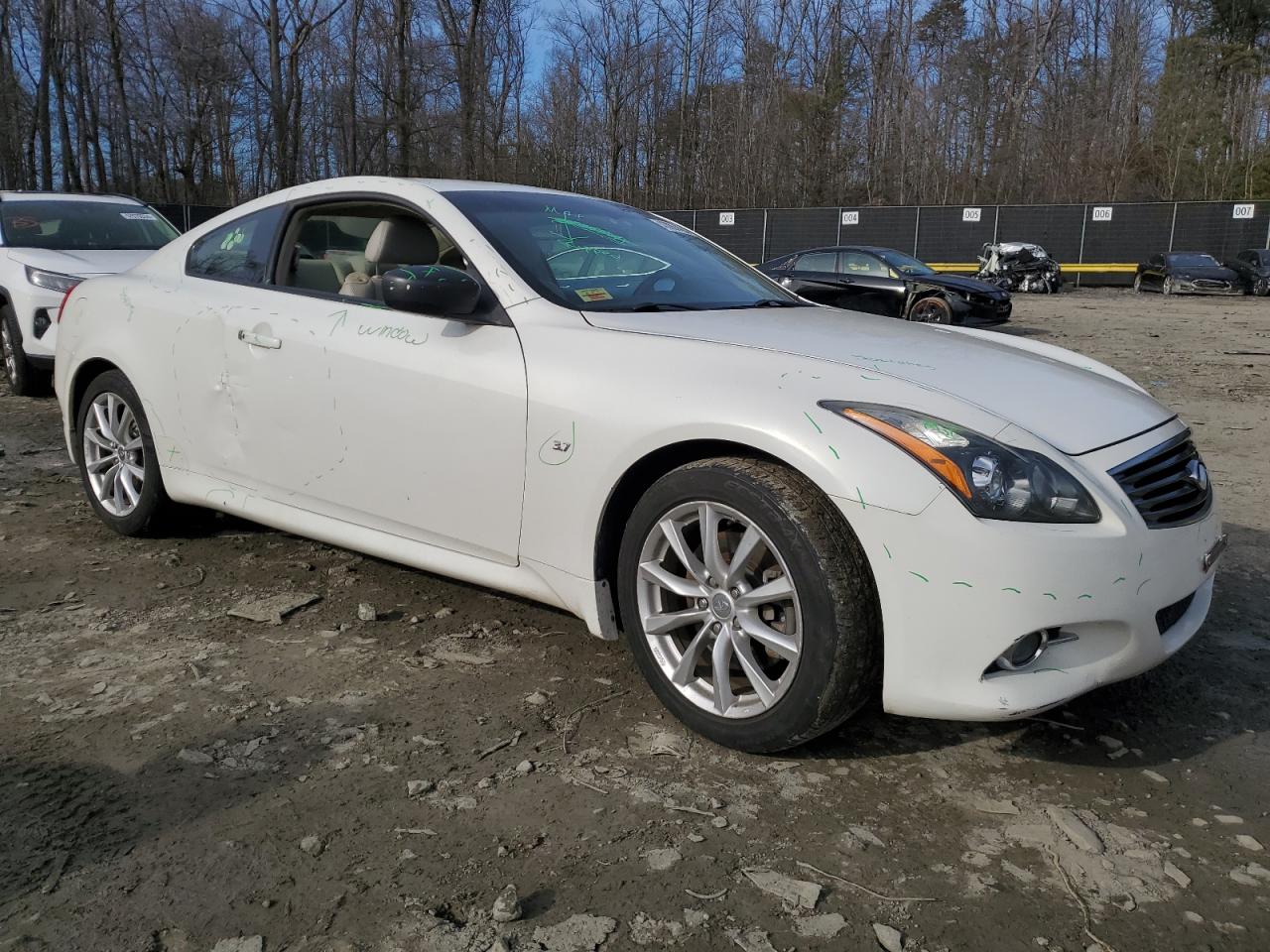 Photo 3 VIN: JN1CV6EL6EM131554 - INFINITI Q60 