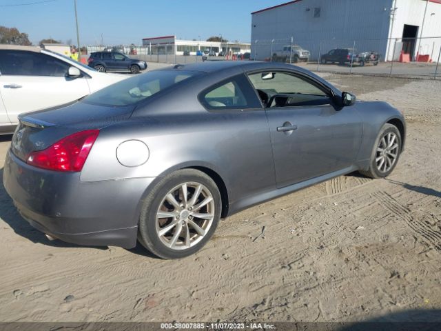 Photo 3 VIN: JN1CV6EL8CM471804 - INFINITI G37X 