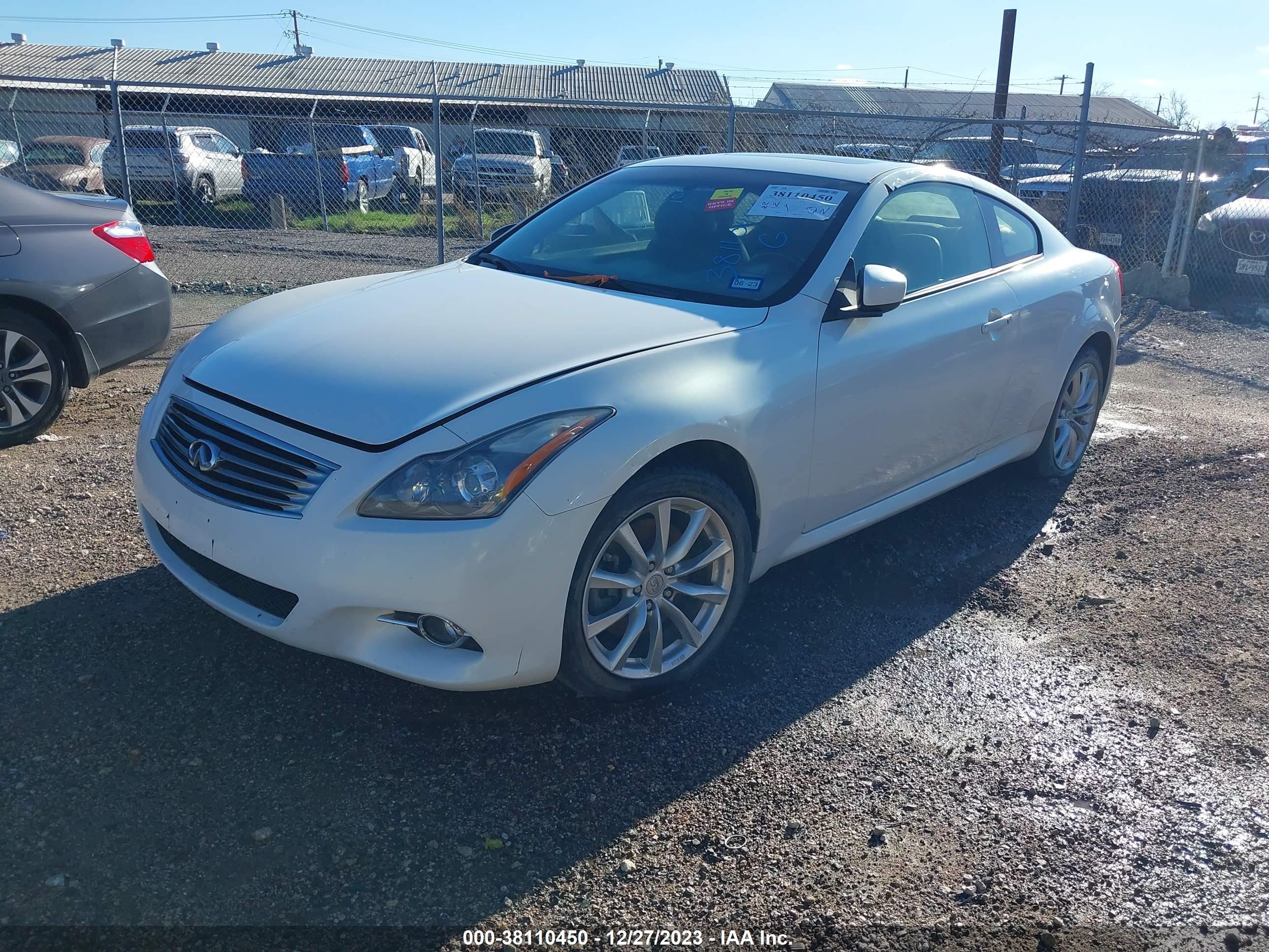 Photo 1 VIN: JN1CV6EL8DM980812 - INFINITI G 