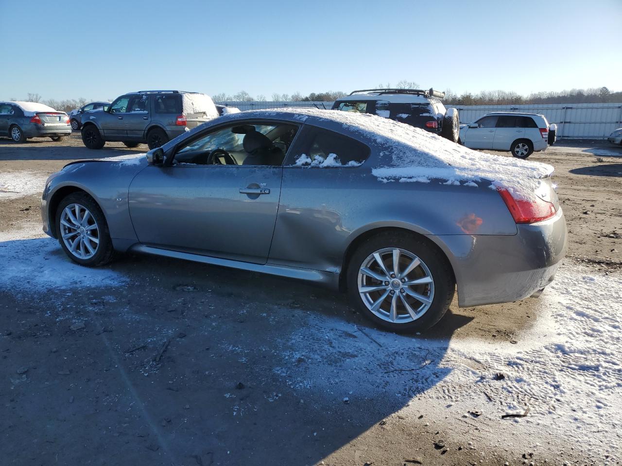 Photo 1 VIN: JN1CV6EL8EM131121 - INFINITI Q60 