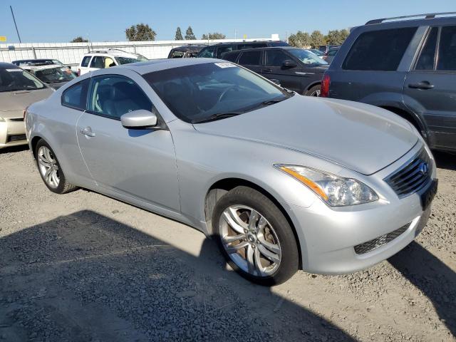 Photo 3 VIN: JN1CV6ELXAM151588 - INFINITI G37 