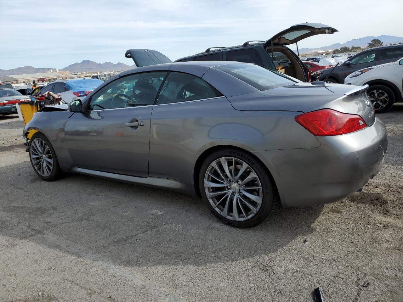 Photo 1 VIN: JN1CV6FE2BM952730 - INFINITI G 