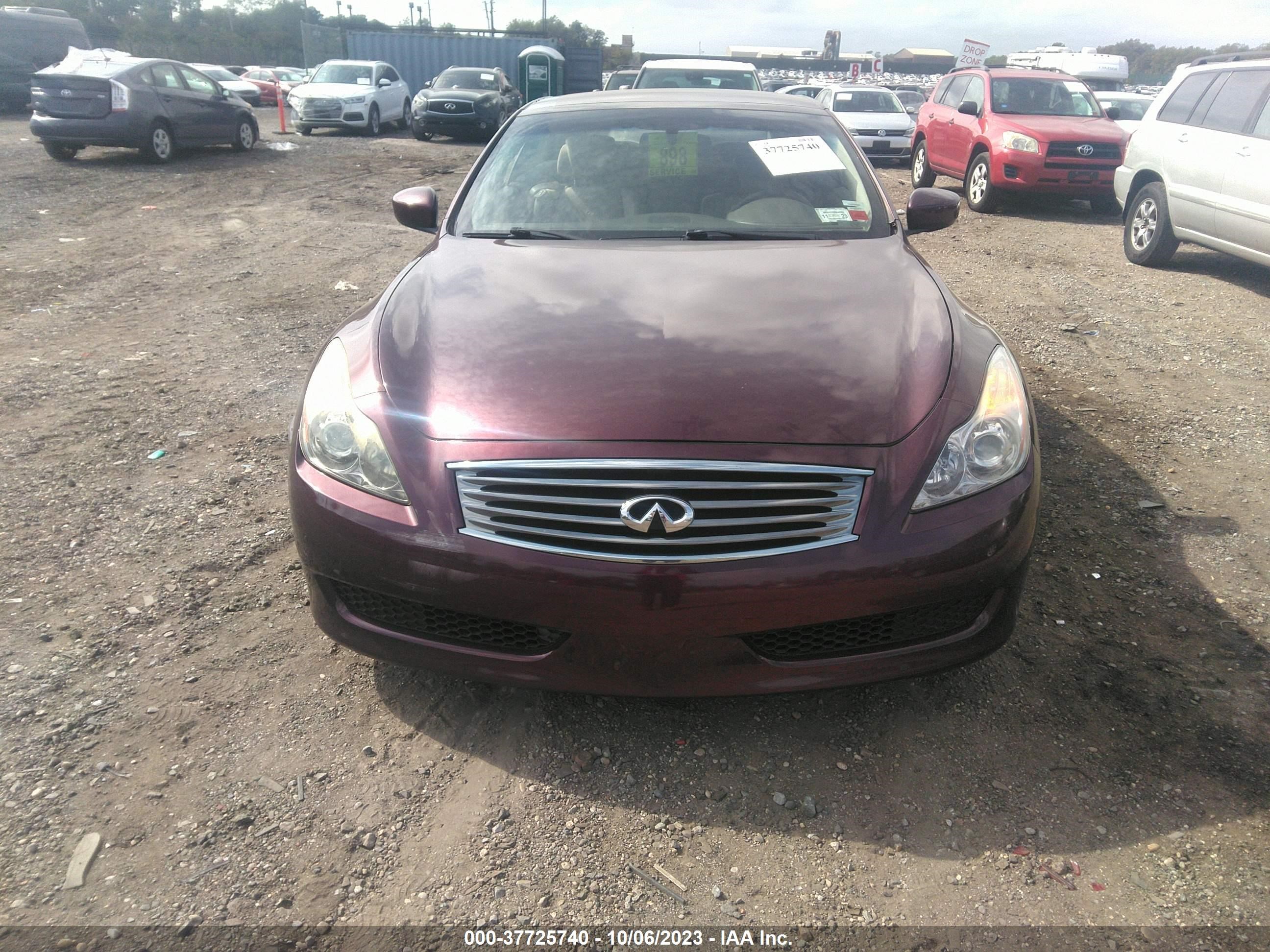 Photo 12 VIN: JN1CV6FE3AM354029 - INFINITI G 