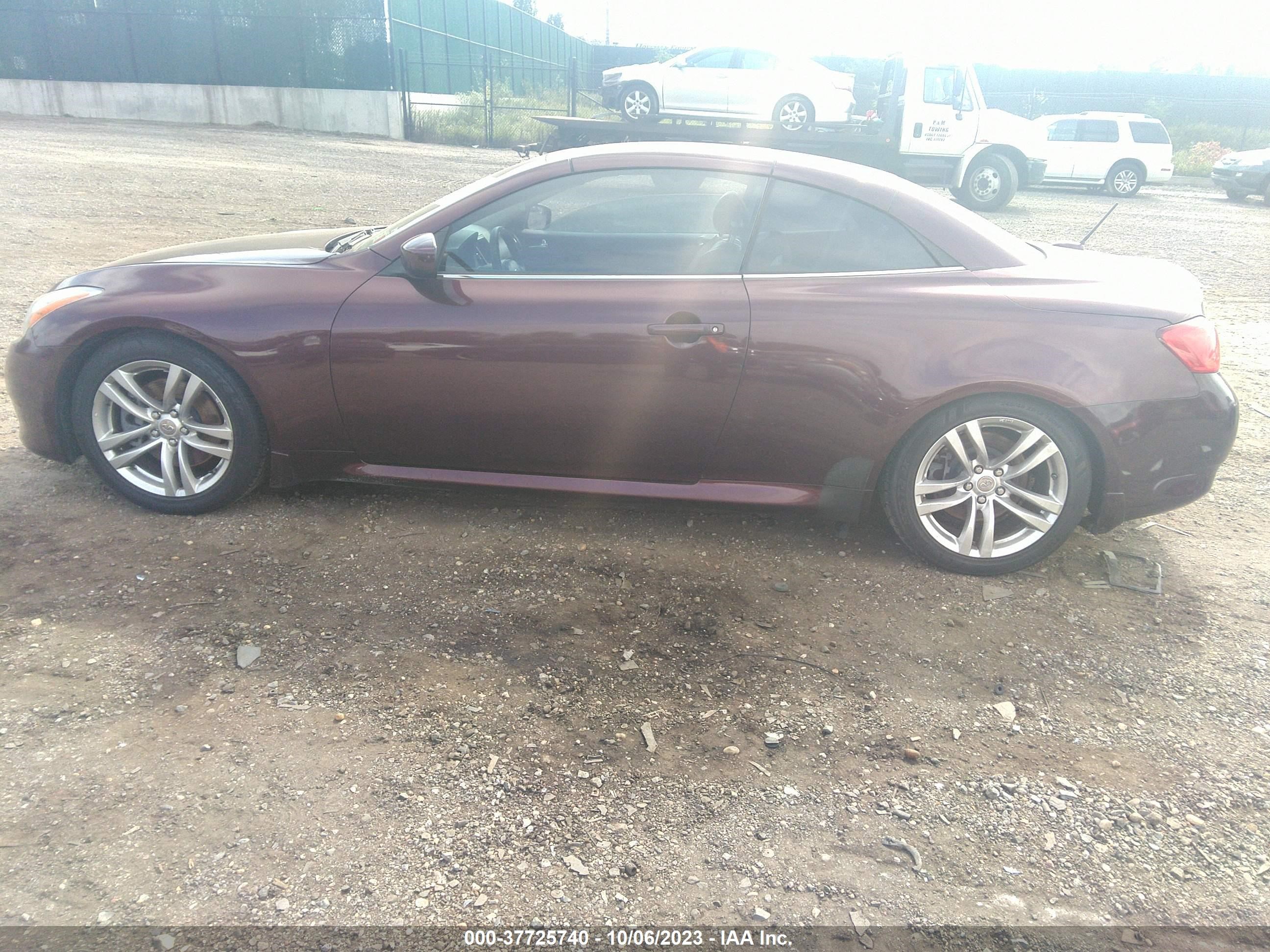 Photo 14 VIN: JN1CV6FE3AM354029 - INFINITI G 